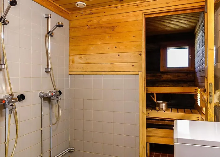 Sallanhelmi C2 By Interhome *